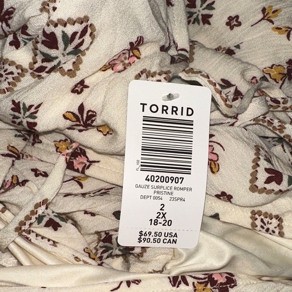 Torrid Cream Floral Mini Dress - Picture 7 of 8